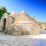 Le Dimore Di Trulli Mandorlo Con Piscina Esclusiva