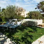 Il Trullo Di Galu' - Pool & Garden