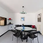 Intera Casa Ad Uso Esclusivo Con 3 Camere 2 Bagni Giardino Wifi Parcheggio Lavatrice Microonde Barbecue Macchina Caffe