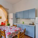 Villetta A Torre Lapillo