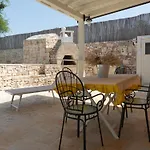 Trullo Filippo With Pool Near Ostuni