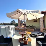 Villetta Chiarello - Con Piscina Privata Vicino Al Mare