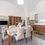 La Casa Di Pietra Location Rosy