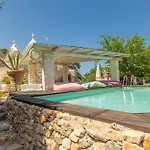 Villa Trullo Bianco