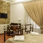 Castel Di Pietra