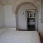 Trullo Del Poeta
