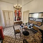 La Maison Royale