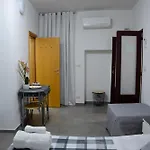 B&B Claustro Mirti