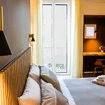 Anna Central Suites & Apartments