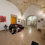 Via Angelo Custode, 38- Guest House