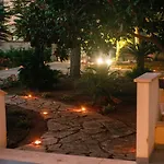 Tre Rose Villa With Garden And Wifi