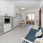 Gelsimori Apartment 50 Meters From The Beach