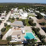Boomerang Village