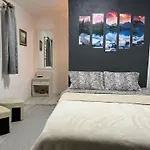 Apartmani & Restoran -S O K O- Sjenica