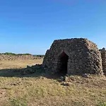 House With Garden 30 Meters From The Sea