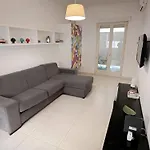 Tuoma Apartment