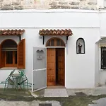 Suite D Enghien Casa Tipica