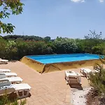 Trulli Con Piscina Privata