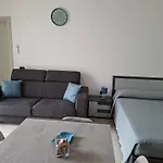 Emyfrancesco House