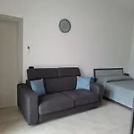 Emyfrancesco House