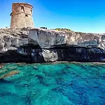 Il Girasole 100 Meters From The Sea