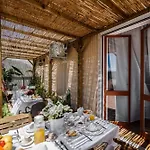 Luxattico Bed & Breakfast