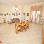 Ferienhaus Fuer 8 Personen Ca 200 Qm In Torre Suda, Apulien Provinz Lecce