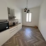 City Center Apartment