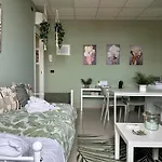 Botanical Suite