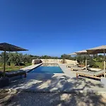 Botanico Villa & Suites