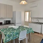 Giglio Selvatico Apartment