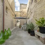 La Corte Della Zia Santa - Lecce