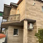 Apartmani & Restoran -S O K O- Sjenica