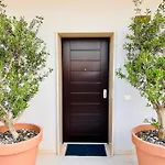 Viae Guest House