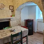 Trullo La Petrosa