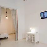 Perla Marina Room