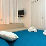 Ariaserena Holiday Home By The Sea