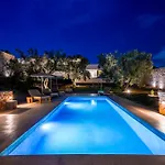 Botanico Villa & Suites