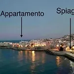 Cozy Flat By The Sea In The Old Town