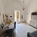 Origini - Apartment With Private Garden