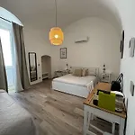 Bona Sforza Suites
