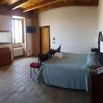 S. Martin Hotel