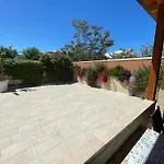 Caramel House & Villa