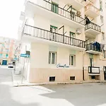 Casammare Faro E Sole