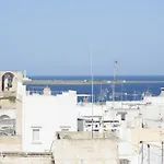 Palazzo Mediterraneo