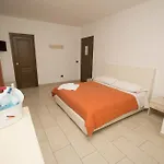 Twin Towers Rooms