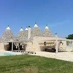 Le Dimore Di Edward Trulli