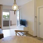 Velalta Apartment