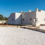 Villa Cristina By Raro Villas