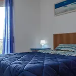 B&B Botrus